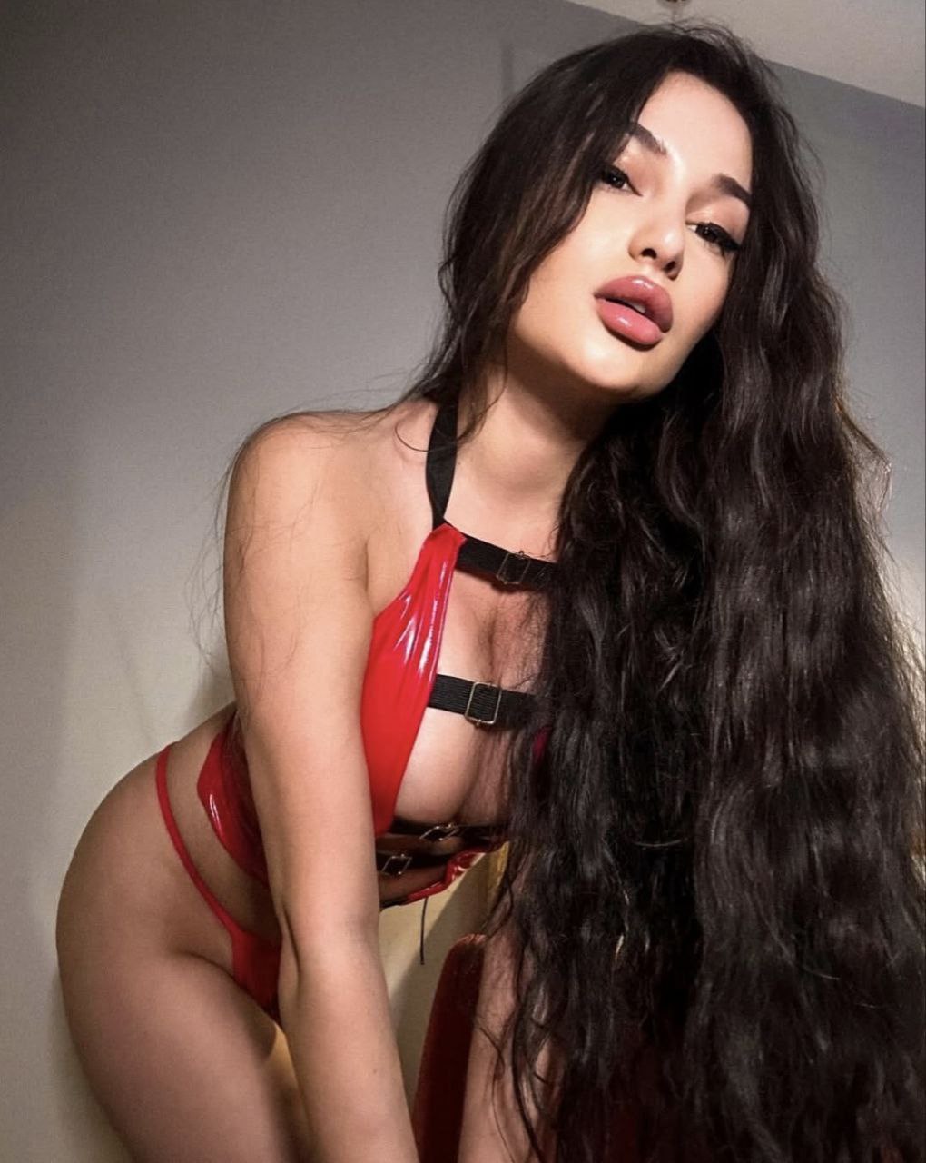 Подруга  - Южно-Сахалинск