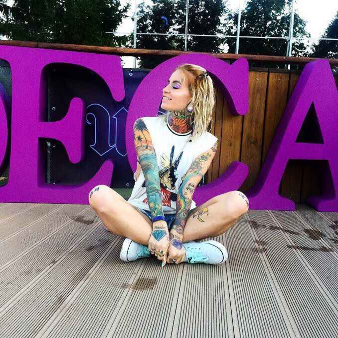 Подруга Sexi star⭐-ХОТчас-15!!! Успей пока я здесь! 89140246777 писать ватсап  :) - Петропавловск-Камчатский